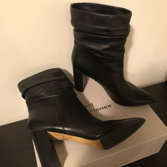 Marc fisher black leather wide leg boot/bootie - Picture 3 of 8